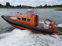 10 mtr. Inboard Diesel Waterjet Rescue Cabin Boat for sale